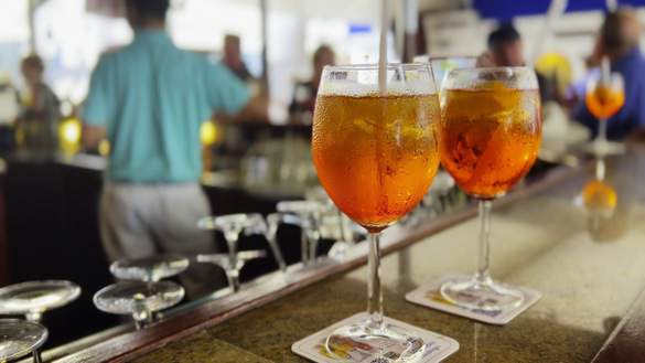 ©Star Clippers Bar Drinks Aperol Heinel.jpg